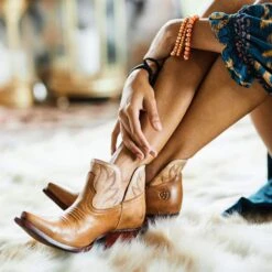 Ariat Women's Hazel Western Boot -Western Denim Store 10040394 lifestyle